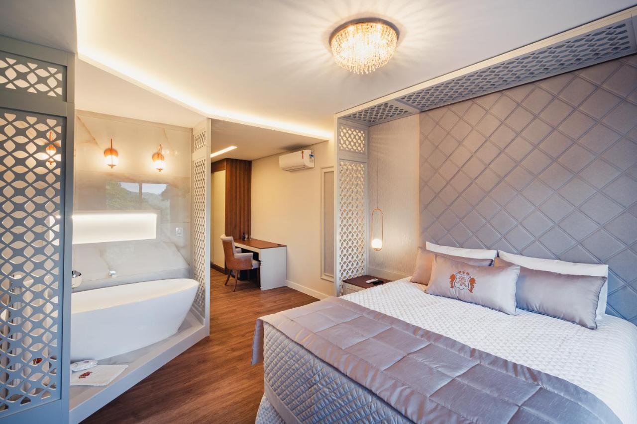 Hotel E Restaurante Giratorio Rf Vision - A Melhor Vista 360 De กรามาโด ภายนอก รูปภาพ
